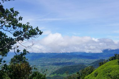 Kinabalu Dağı, Malezya manzarası