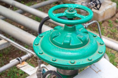 Bahçedeki gaz vanası.