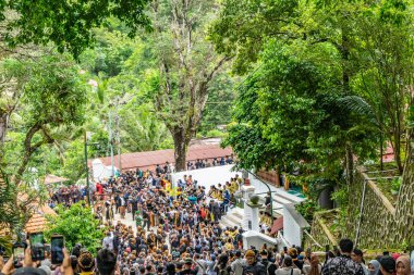 Jogja, 5 Eylül 2025. Sri Susuhunan Pakubuwono XIII 'ün cenazesi Mataram Kraliyet Mezarları Kompleksi, Imogiri, Bantul, Yogyakarta Özel Bölgesi.