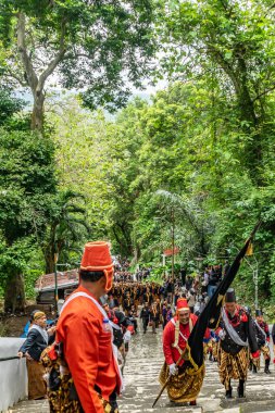 Jogja, 5 Eylül 2025. Sri Susuhunan Pakubuwono XIII 'ün cenazesi Mataram Kraliyet Mezarları Kompleksi, Imogiri, Bantul, Yogyakarta Özel Bölgesi.