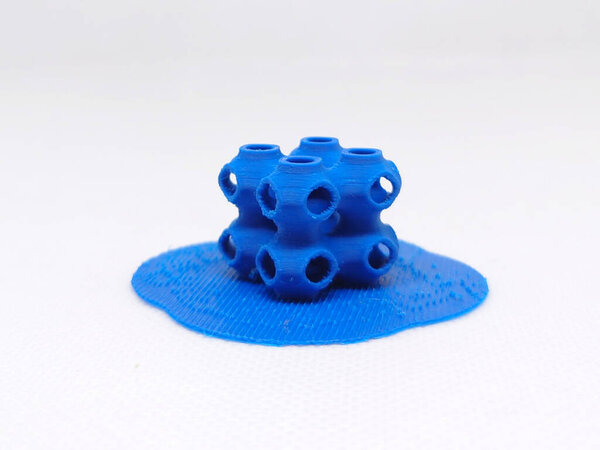 Полимерная поверхность Schwarz P с 3D печатью (аддитивное производство - Blue ABS Filament)