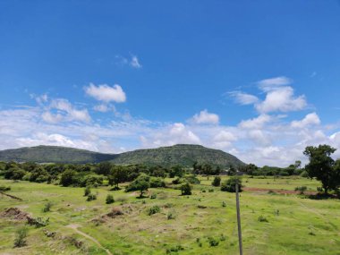 Dağların güzel manzarası