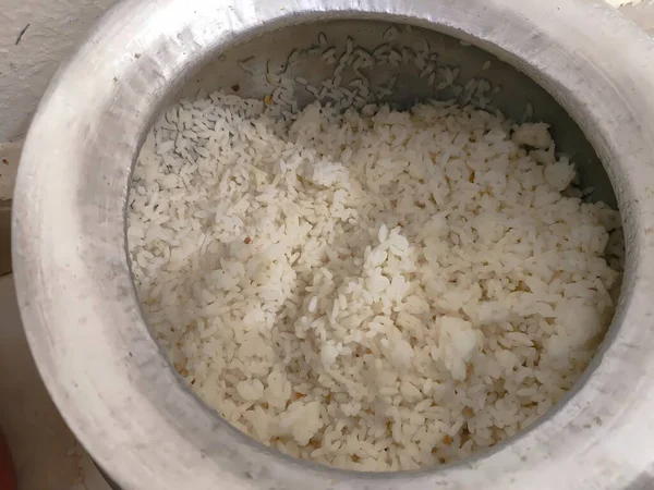 Lezzetli Asya yemeklerinin yakın görüntüsü