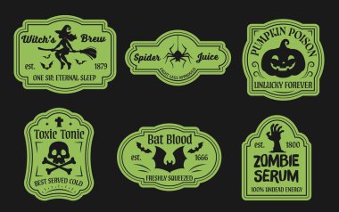 Cadılar Bayramı iksiri ve zehirli şişe etiketleri. Cadı mayası, örümcek suyu, balkabağı zehri, zehirli tonik, yarasa kanı ve zombi serumu etiketleri, iksir etiketleri ve etiketleri. Eski yeşil amblemler