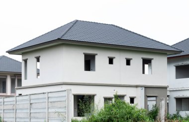 Terk Edilmiş Modern Konut Projesi