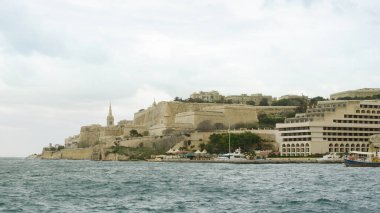 Valletta Kıyı Kalesi Deniz manzaralı şehir manzarası