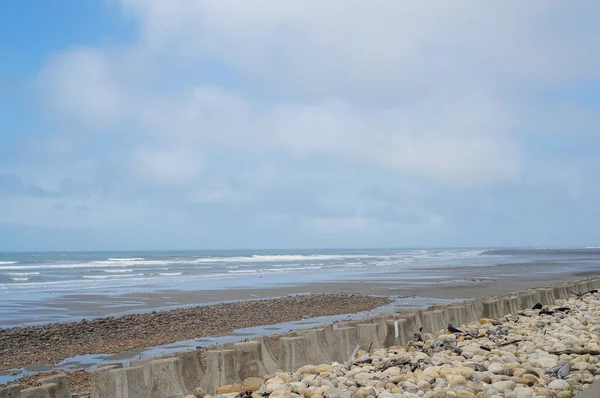 Fransa 'nın kuzeyinde güzel bir sahil manzarası