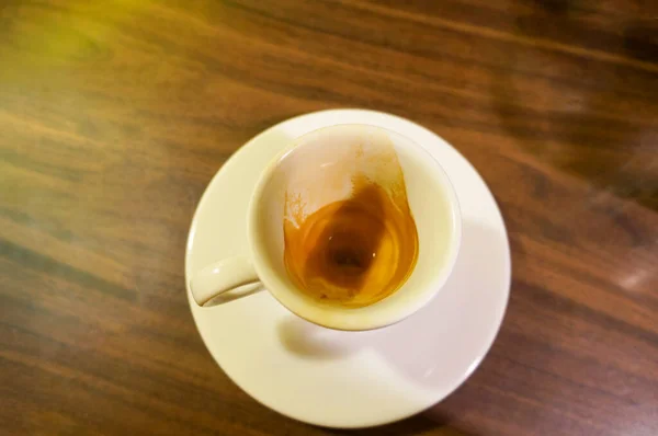 Kahve tablo, yakın çekim