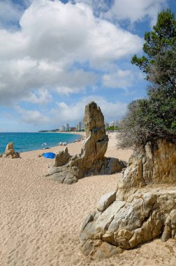 Akdeniz kıyısındaki Playa de Aro tatil beldesi, Costa Brava, Katalonya, İspanya