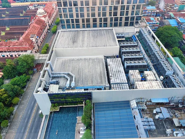 Yangon Myanmar 'daki Modern Otel ve Bina Mimarisi, Kentsel Şehir Görünümü