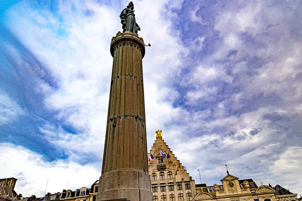 Lille Fransız şehri Fransa 'nın merkezindeki hauts de France.