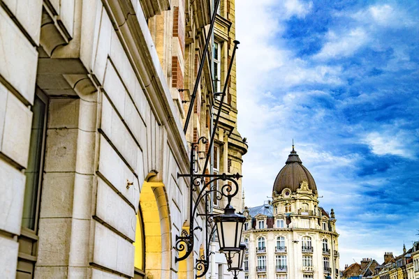 Lille Fransız şehri Fransa 'nın merkezindeki hauts de France.