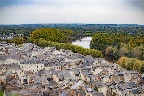 Loire Valley 'deki Chinon Fransız şehri.
