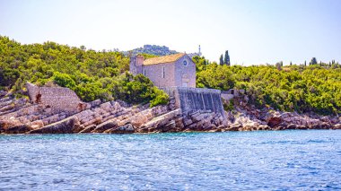Hırvat Denizi 'ndeki Adriyatik Elaphiti Adası