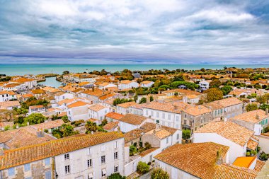 Fransız Atlantik Okyanusu 'ndaki R Adası