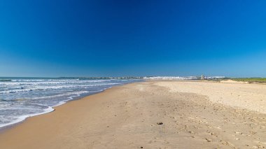 İspanyol okyanus dalgaları ve plajları