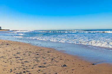 İspanyol okyanus dalgaları ve plajları