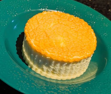 Fluffy Japanese Souffle Cotton Cheesecake on Teal Plate