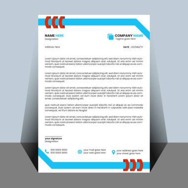 Üzerinde mavi ve kırmızı soyut grafik unsurlar olan beyaz iş anteti. Şirket adı, adresi ve iletişim bilgileri için yer tutucu metin.