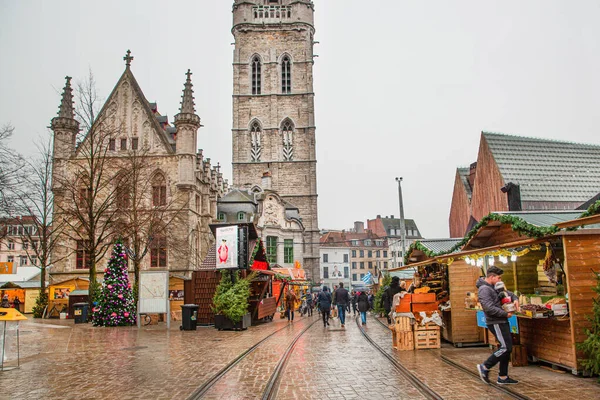 December 2019 Gent België Kerstmarkt Oude Stad Versierd Historisch Gebouw — Stockfoto