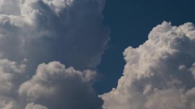 Güçlü Cumulonimbus Gök Gürültüsü Zaman Çizelgesi