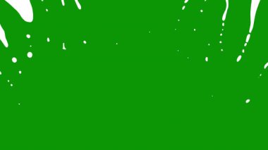 arka planda çimenler ve ağaçlar