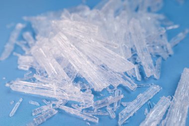 Magnezyum klorür heksadrat, kristal kimyasal konsept, laboratuvar ve endüstriyel uygulama