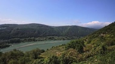 Ren, Bingen ve Rudesheim üzüm bağlarının panoramik manzarası.