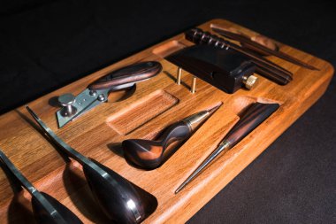 Tanner aletleri. Kayak bıçakları..