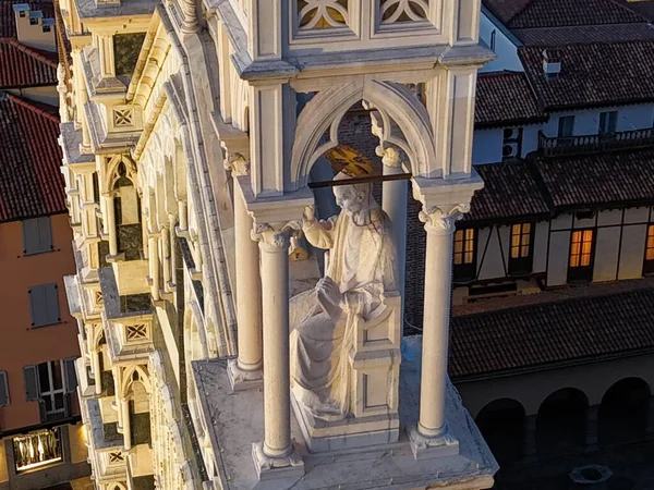 Monza Katedrali 'nin Hava Görüntüsü, Lombardy, İtalya' daki Tarihi Duomo