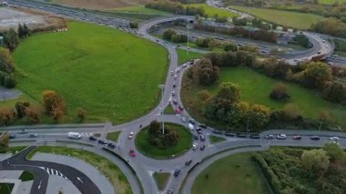 Şehir Trafiğinin Döner Kavşağın Hava Aracı Zaman Çizelgesi