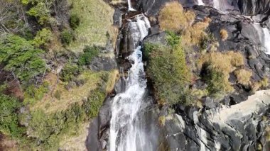 Acquafraggia Şelaleleri Hava Yavaş Hareketi, Valchiavenna, İtalya