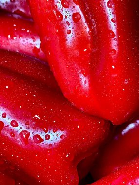 Kırmızı biber ve su damlası dokusu