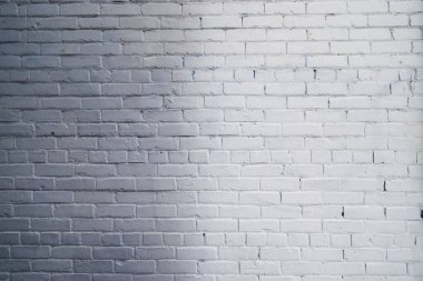 Beyaz tuğla duvar boyalı