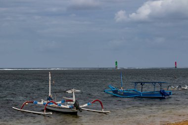 Endonezya, Bali sahilinde keyifsiz bir öğleden sonra