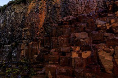 İzlanda 'daki Bazalt Kanyonu