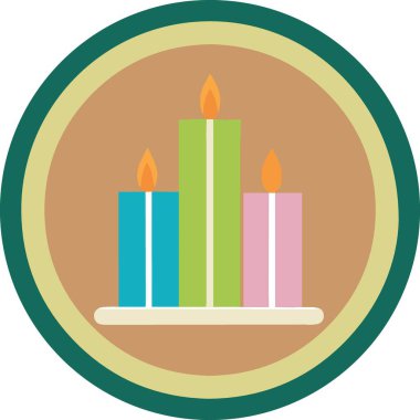 Beyaz arkaplanda izole edilmiş dairesel çerçevedeki renkli mumlar