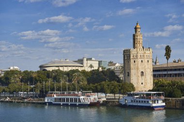 Seville, Endülüs, İspanya, Avrupa. Torre del Oro (Altın Kule)