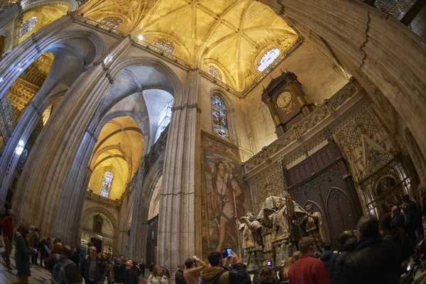 Seville, Endülüs, İspanya, Avrupa. Christopher Columbus 'un Mezarı, 1891. Arturo Melida. Sevilla Katedrali. İspanya.