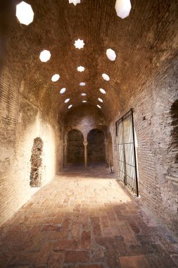 El Banuelo Mağribi buhar banyosu Albaisin bölgesinde, Granada, İspanya, Avrupa