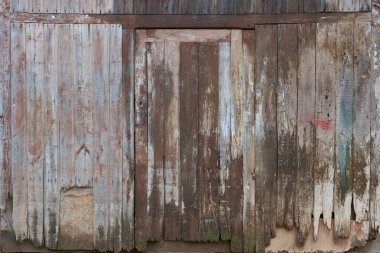 Eski köyün eski ahşap kapısı.