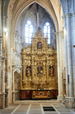 San Esteban, Burgos, Castilla y Leon, İspanya kilisesindeki sunağın görüntüsü