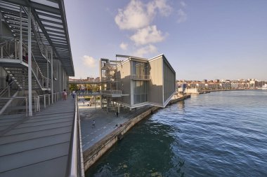 Botin Center Müzesi Sanat ve Kültür. Botin Vakfı, mimar Renzo Piano. Santander, Cantabria Denizi, Cantabria, İspanya, Avrupa.