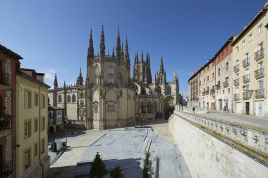 Burgos Katedrali 'nin dış görünüşü