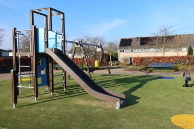 Oyun alanı ekipmanları farklı açılardan görüldü