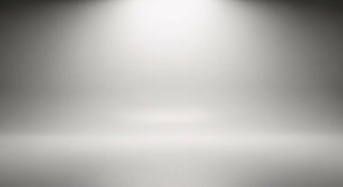 Sakin, gri bir deniz manzarası. Sakin suların üzerinde uzak bir ufuk ve yumuşak bir sis var..