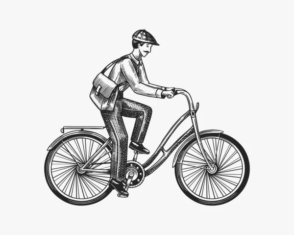 一个骑自行车的男人生态友好型交通。邮递员骑自行车.老式定制徽章，T恤的标签徽章。单色复古风格。手绘版画草图 — 图库矢量图片