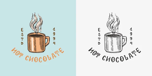 Una taza de cacao, chocolate caliente o café. Insignia o logotipo vintage para camisetas, tipografía, tienda o letreros. Dibujo grabado a mano. Ilustración vectorial. — Vector de stock