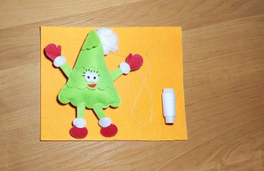 Yeşil dans eden Noel ağacı, zanaat, oyuncak, kesilecek parçalar