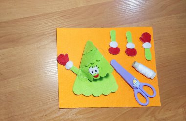 Yeşil dans eden Noel ağacı, zanaat, oyuncak, kesilecek parçalar